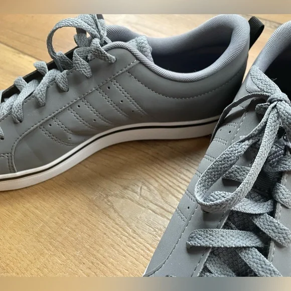 ADIDAS NWOT sneakers - Picture 9 of 9